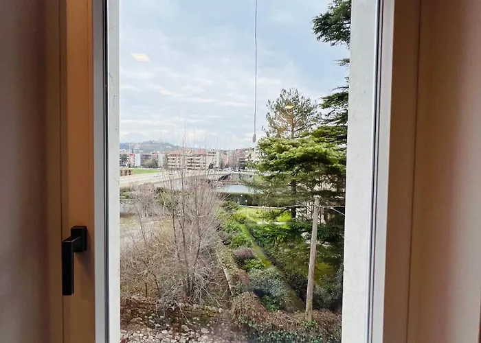Il Vescovo Moro 아파트 *