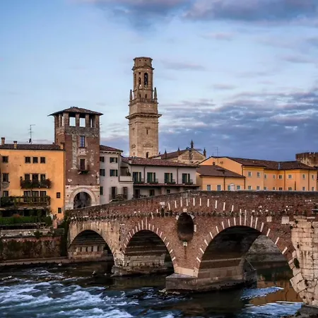Il Vescovo Moro Verona